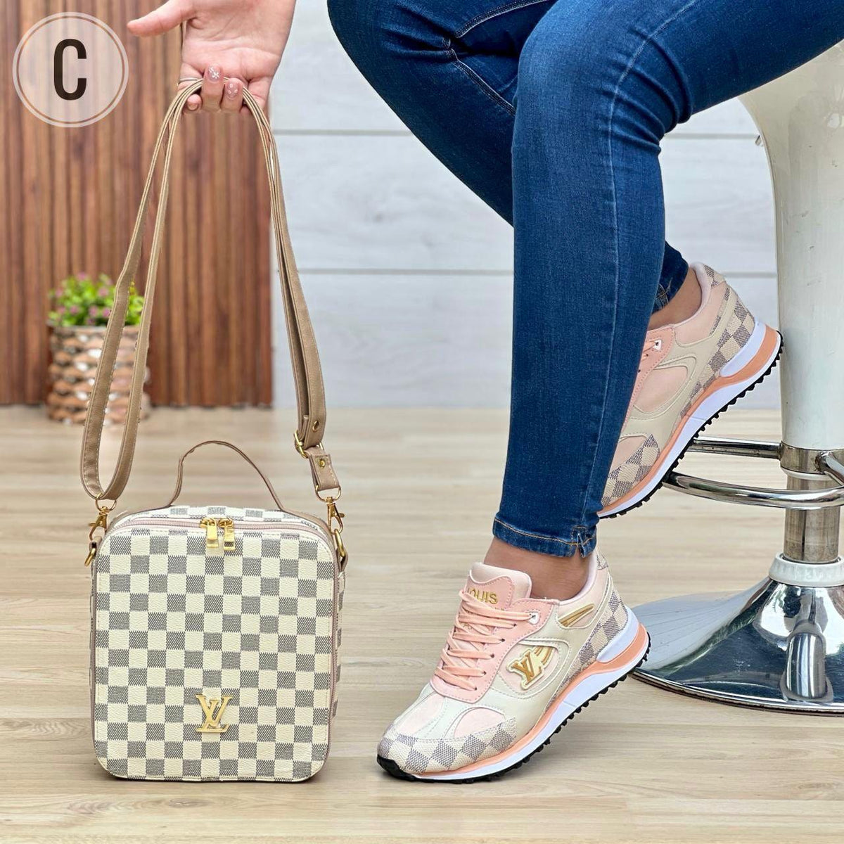 Sneakers + Bolso Louis Vuitton